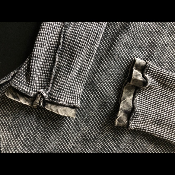 Ann Myra Thermal blk embellished on back Sz M - Picture 5 of 7